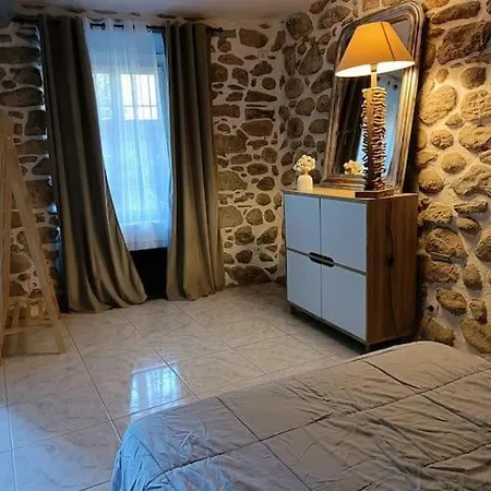 Paisible Et Cosy Apartament